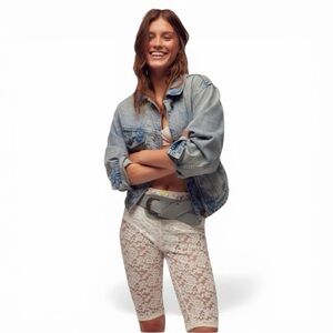 Free People Intimately All Day Lace Capris; Size Large In Ivory NWT